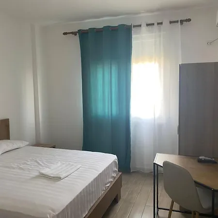 Port View In * ドゥラス