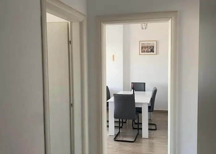 Port View In Apartment *