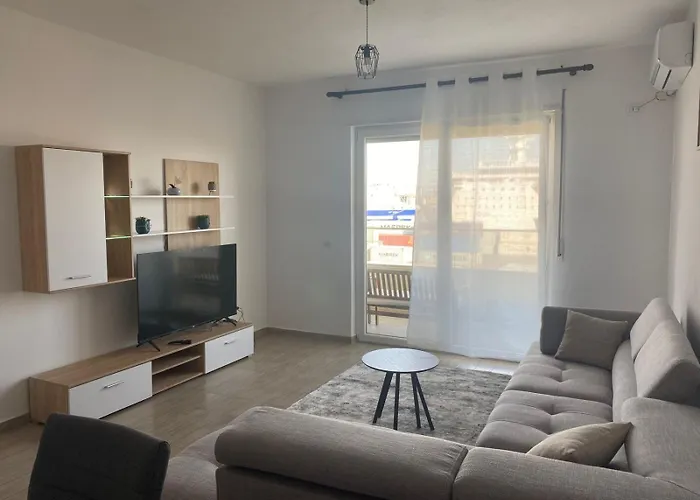 Apartment Port View In Durrës